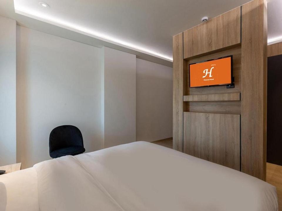 Heaven Hotel Csacsöngszau Kültér fotó