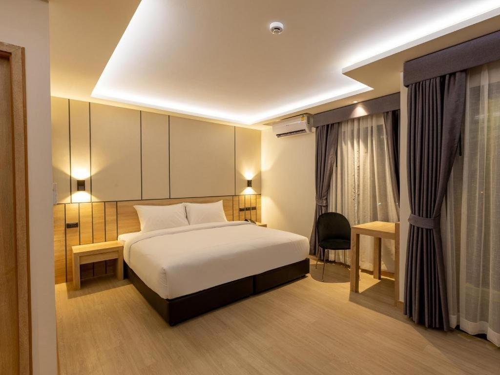 Heaven Hotel Csacsöngszau Kültér fotó